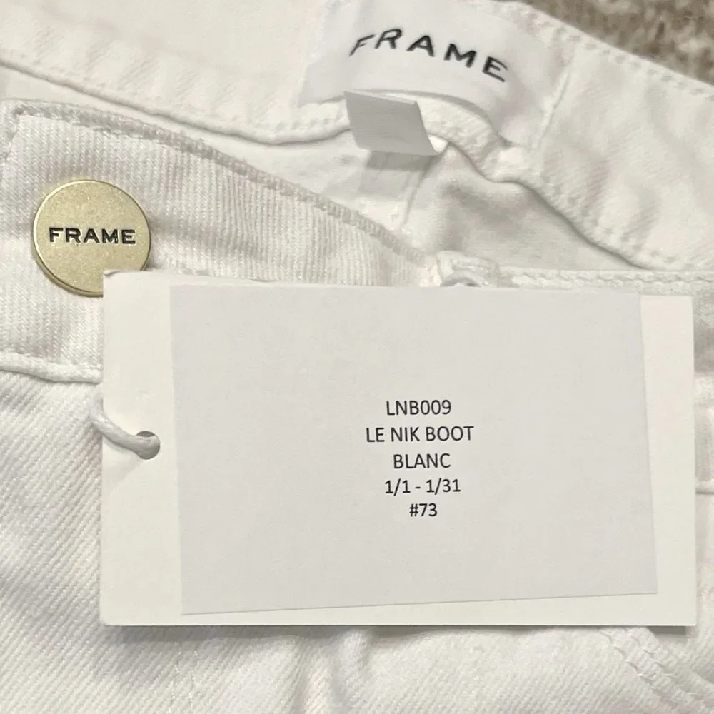 NWT Frame Denim Le Nik Boot Cut Jeans